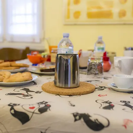 - Il Portichetto Bed & Breakfast