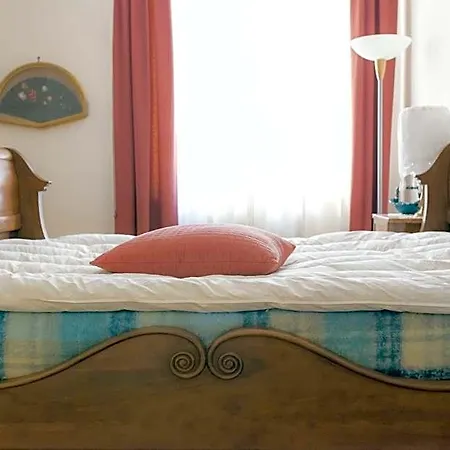 - Il Portichetto Oda ve Kahvaltı