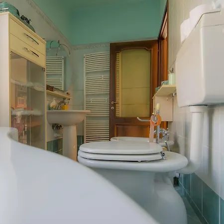- Il Portichetto Bed and Breakfast