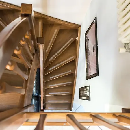 - Il Portichetto Bed and Breakfast